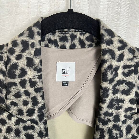 Cabi Jungle Leopard Print Soft Stretch Rayon Blazer Size 8 Style 3373 - Picture 8 of 9